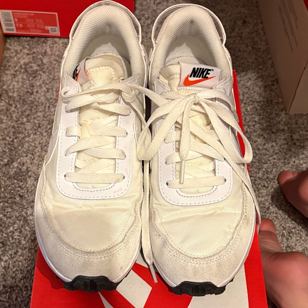 Nike white waffle debut Sneakers